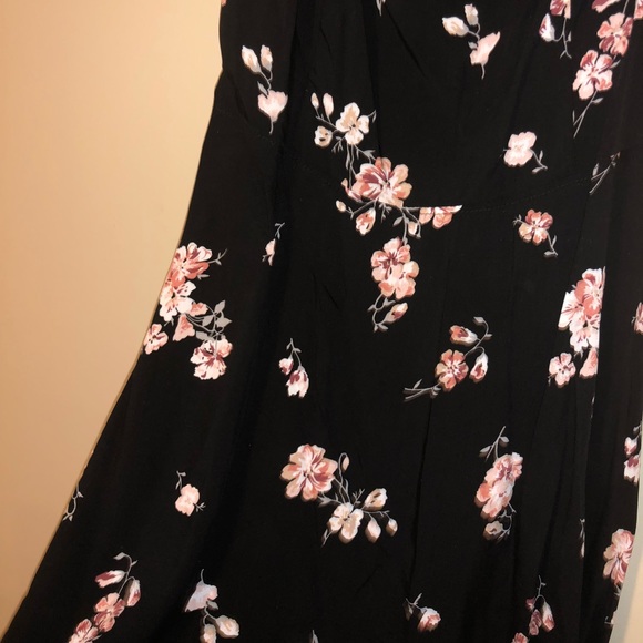 Garage off the shoulder floral dress - Picture 2 of 5